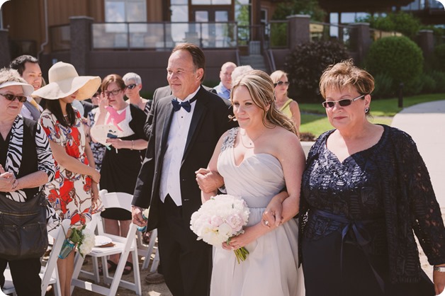 The-Cove-resort-wedding_Kelowna-lake-vineyard-portraits_167_by-Kevin-Trowbridge-photography_Kelowna