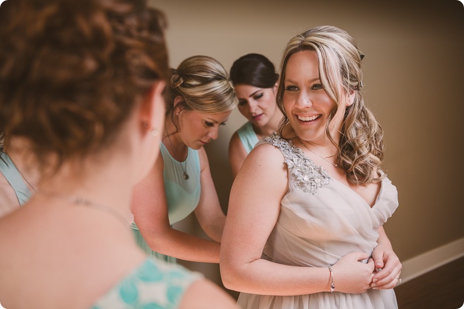 The-Cove-resort-wedding_Kelowna-lake-vineyard-portraits_51_by-Kevin-Trowbridge-photography_Kelowna