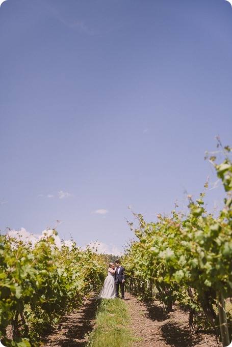 The-Cove-resort-wedding_Kelowna-lake-vineyard-portraits_99_by-Kevin-Trowbridge-photography_Kelowna