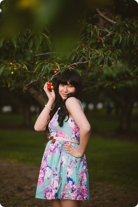 Vespa-engagement-phtoshoot-tea-party_orchard-Kelowna_96_by-Kevin-Trowbridge-photography_Kelowna