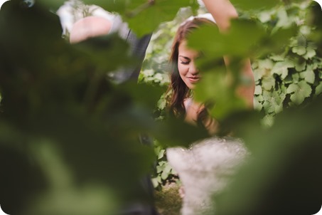 Cedar-Creek-wedding_Hotel-Eldorado-lake-portraits_165513_by-Kevin-Trowbridge