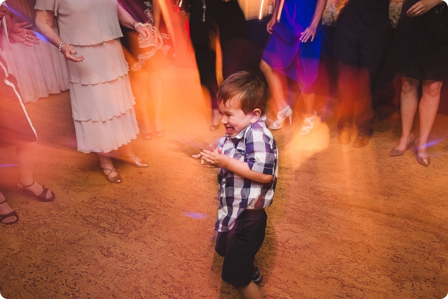 Cedar-Creek-wedding_Hotel-Eldorado-lake-portraits_214513_by-Kevin-Trowbridge