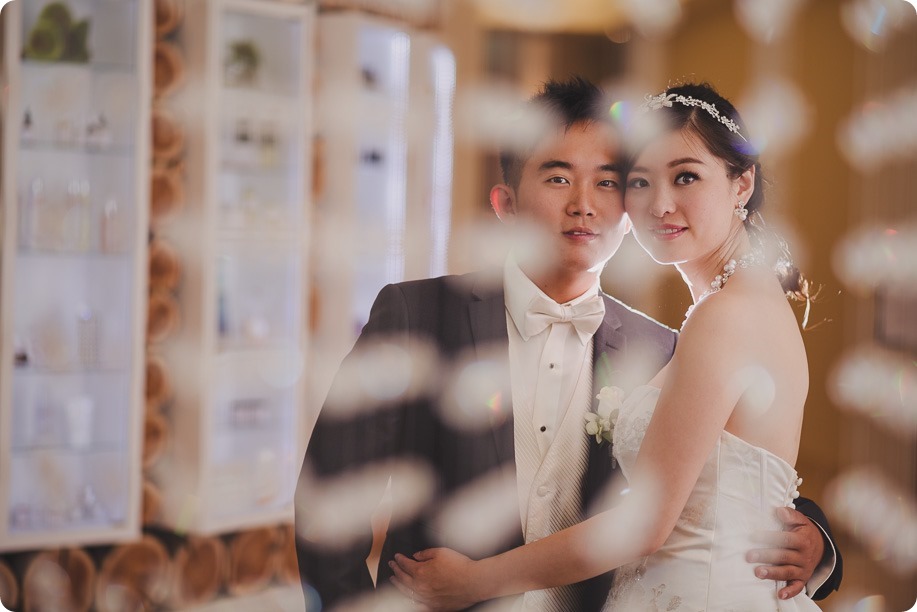 Sparkling-Hill-Resort-wedding_Chinese-Tea-Ceremony_Kalamalka-Lake-portraits_Okanagan-wedding-photographer-Kelowna-Vernon_135022_by-Kevin-Trowbridge