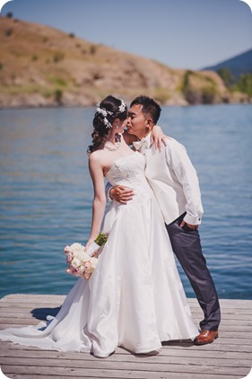 Sparkling-Hill-Resort-wedding_Chinese-Tea-Ceremony_Kalamalka-Lake-portraits_Okanagan-wedding-photographer-Kelowna-Vernon_143315_by-Kevin-Trowbridge