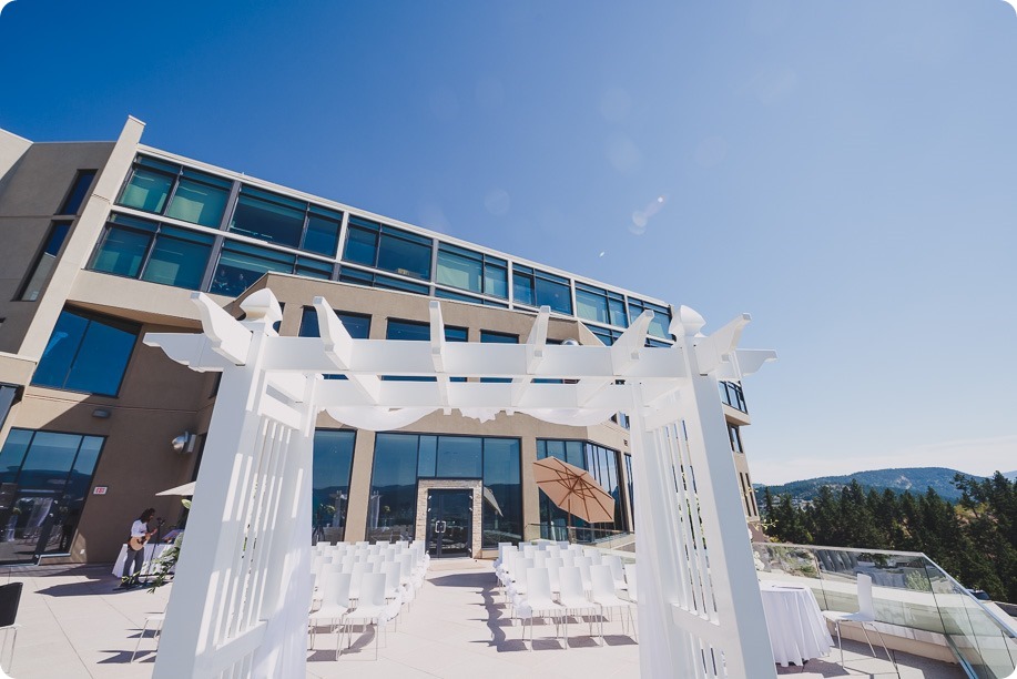 Sparkling-Hill-Resort-wedding_Chinese-Tea-Ceremony_Kalamalka-Lake-portraits_Okanagan-wedding-photographer-Kelowna-Vernon_160234_by-Kevin-Trowbridge