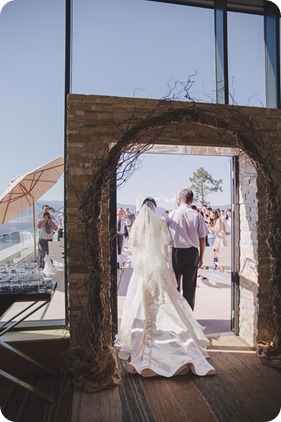 Sparkling-Hill-Resort-wedding_Chinese-Tea-Ceremony_Kalamalka-Lake-portraits_Okanagan-wedding-photographer-Kelowna-Vernon_161630_by-Kevin-Trowbridge