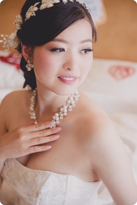 Sparkling-Hill-Resort-wedding_Chinese-Tea-Ceremony_Kalamalka-Lake-portraits_Okanagan-wedding-photographer-Kelowna-Vernon_121008_by-Kevin-Trowbridge