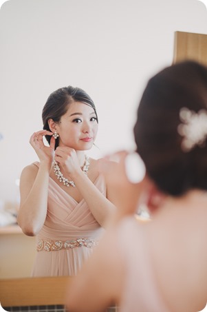 Sparkling-Hill-Resort-wedding_Chinese-Tea-Ceremony_Kalamalka-Lake-portraits_Okanagan-wedding-photographer-Kelowna-Vernon_184142_by-Kevin-Trowbridge