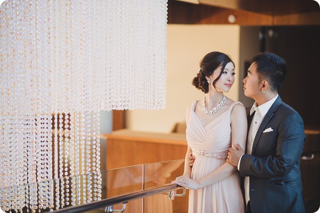 Sparkling-Hill-Resort-wedding_Chinese-Tea-Ceremony_Kalamalka-Lake-portraits_Okanagan-wedding-photographer-Kelowna-Vernon_184351_by-Kevin-Trowbridge