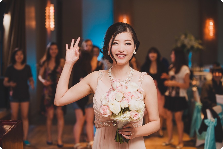 Sparkling-Hill-Resort-wedding_Chinese-Tea-Ceremony_Kalamalka-Lake-portraits_Okanagan-wedding-photographer-Kelowna-Vernon_211235_by-Kevin-Trowbridge