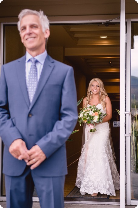 Summerhill-Winery-wedding_Eldorado-Hotel_Okanagan-Lake-portraits_Kelowna-wedding-photographer_125224_by-Kevin-Trowbridge