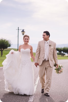 Harvest-Golf-Club-wedding_orchard-classic-car_Kelowna-photographer__172224_by-Kevin-Trowbridge