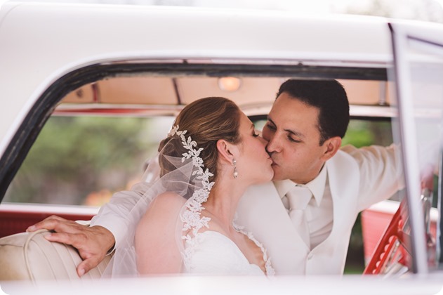 Harvest-Golf-Club-wedding_orchard-classic-car_Kelowna-photographer__173434_by-Kevin-Trowbridge