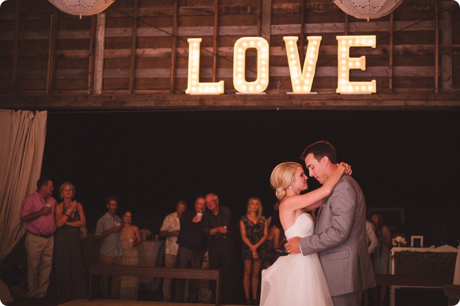 Vernon-Barn-wedding_Silver-Sage-Stables_vintage-decor_Kalamalka-lake-farm_Okanagan-photographer__by-Kevin-Trowbridge-photography_Kelowna_213255