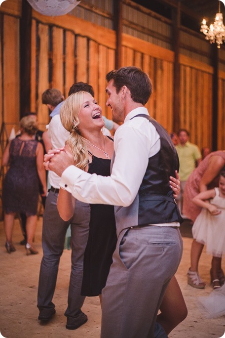 Vernon-Barn-wedding_Silver-Sage-Stables_vintage-decor_Kalamalka-lake-farm_Okanagan-photographer__by-Kevin-Trowbridge-photography_Kelowna_214512