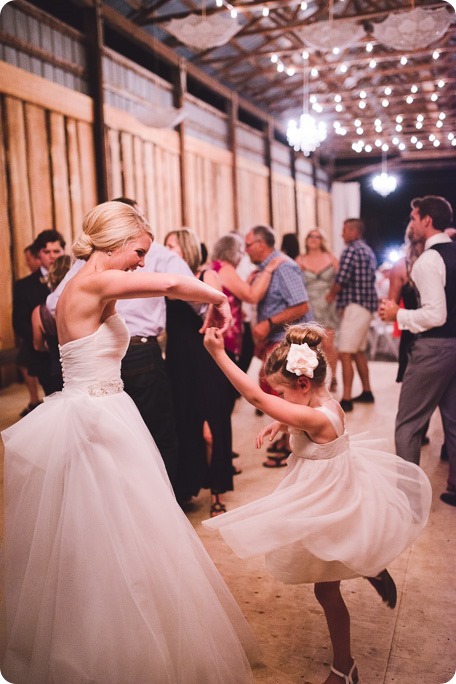 Vernon-Barn-wedding_Silver-Sage-Stables_vintage-decor_Kalamalka-lake-farm_Okanagan-photographer__by-Kevin-Trowbridge-photography_Kelowna_215207