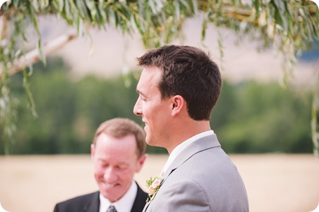 Vernon-Barn-wedding_Silver-Sage-Stables_vintage-decor_Kalamalka-lake-farm_Okanagan-photographer__by-Kevin-Trowbridge-photography_Kelowna_154328