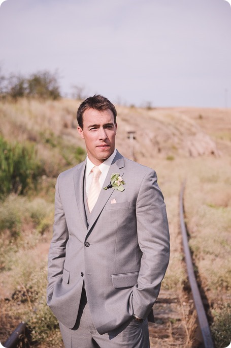 Vernon-Barn-wedding_Silver-Sage-Stables_vintage-decor_Kalamalka-lake-farm_Okanagan-photographer__by-Kevin-Trowbridge-photography_Kelowna_171827