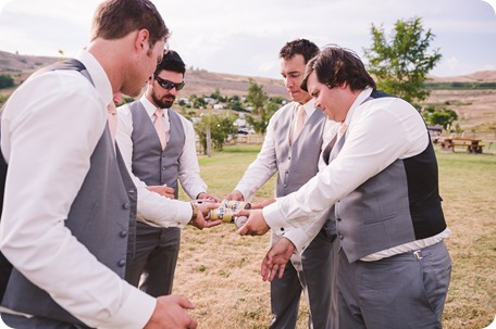 Vernon-Barn-wedding_Silver-Sage-Stables_vintage-decor_Kalamalka-lake-farm_Okanagan-photographer__by-Kevin-Trowbridge-photography_Kelowna_174246