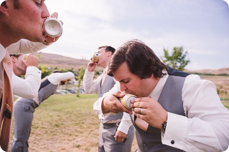 Vernon-Barn-wedding_Silver-Sage-Stables_vintage-decor_Kalamalka-lake-farm_Okanagan-photographer__by-Kevin-Trowbridge-photography_Kelowna_174252