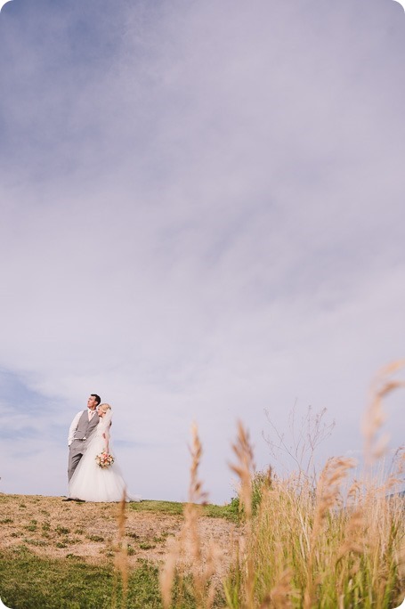 Vernon-Barn-wedding_Silver-Sage-Stables_vintage-decor_Kalamalka-lake-farm_Okanagan-photographer__by-Kevin-Trowbridge-photography_Kelowna_174626