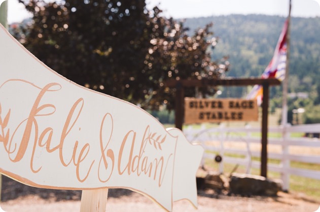 Vernon-Barn-wedding_vintage-decor_Kalamalka-lake-farm-Okanagan-photographer_01_by-Kevin-Trowbridge-photography_Kelowna