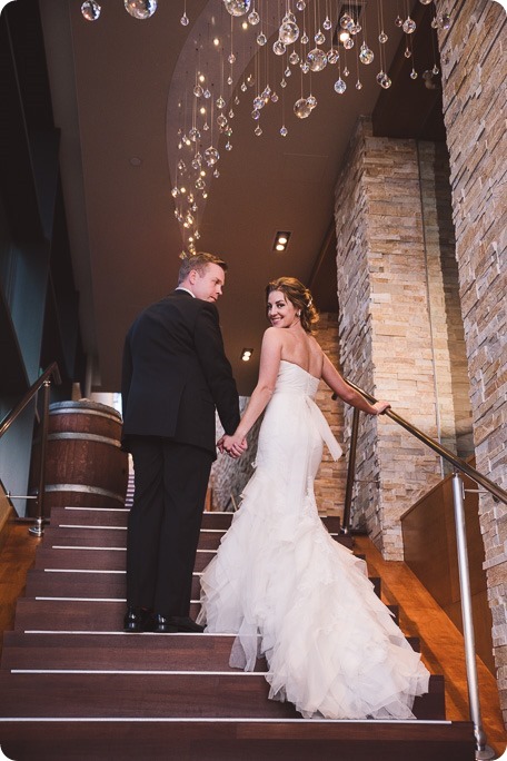 Sparkling-Hill-wedding_Gatsby-gold-glam_Okanagan-photographer_Victoria-and-Callum_by-Kevin-Trowbridge-photography_Kelowna_181400