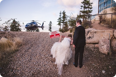 Sparkling-Hill-wedding_Gatsby-gold-glam_Okanagan-photographer_Victoria-and-Callum_by-Kevin-Trowbridge-photography_Kelowna_180617