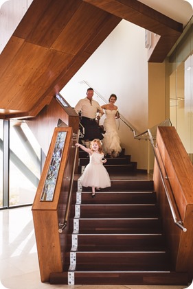 Sparkling-Hill-wedding_Gatsby-gold-glam_Okanagan-photographer_Victoria-and-Callum_by-Kevin-Trowbridge-photography_Kelowna_140807