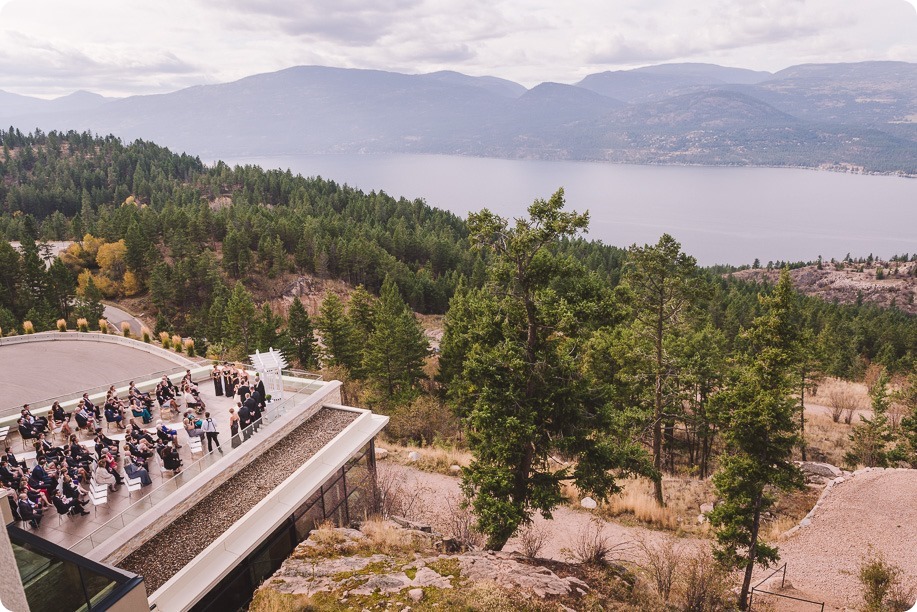 Sparkling-Hill-wedding_Gatsby-gold-glam_Okanagan-photographer_Victoria-and-Callum_by-Kevin-Trowbridge-photography_Kelowna_141733