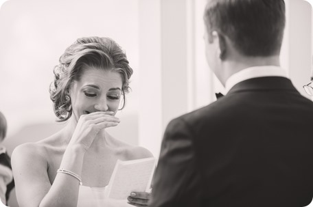 Sparkling-Hill-wedding_Gatsby-gold-glam_Okanagan-photographer_Victoria-and-Callum_by-Kevin-Trowbridge-photography_Kelowna_142125-2