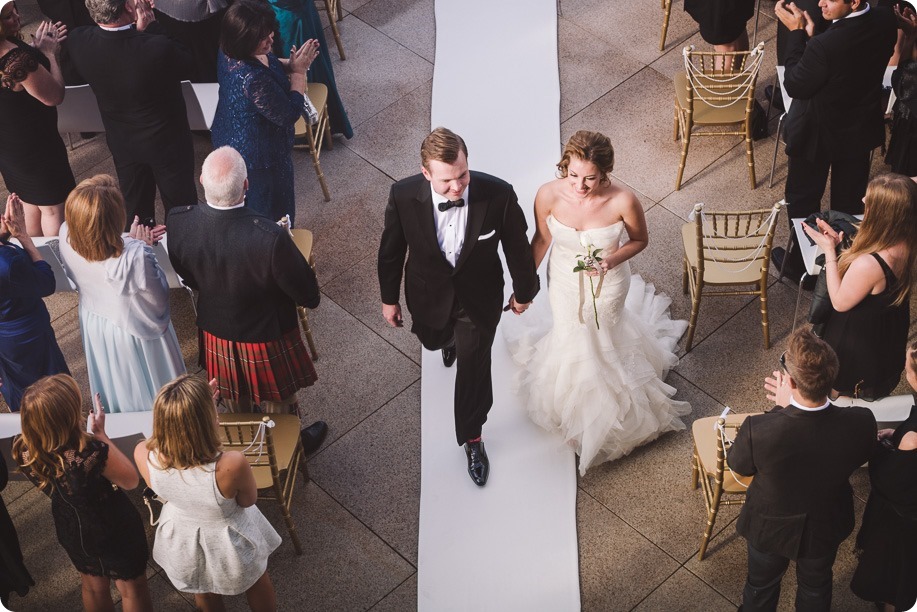 Sparkling-Hill-wedding_Gatsby-gold-glam_Okanagan-photographer_Victoria-and-Callum_by-Kevin-Trowbridge-photography_Kelowna_142941