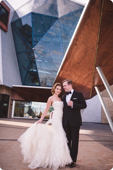 Sparkling-Hill-wedding_Gatsby-gold-glam_Okanagan-photographer_Victoria-and-Callum_by-Kevin-Trowbridge-photography_Kelowna_161459