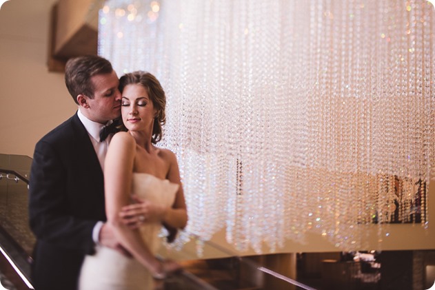 Sparkling-Hill-wedding_Gatsby-gold-glam_Okanagan-photographer_Victoria-and-Callum_by-Kevin-Trowbridge-photography_Kelowna_170151