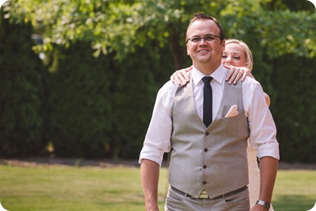 Elysium-Gardens-wedding_Hotel-Eldorado_Ice-Cream-Truck_Okanagan-Lake-portraits_50_by-Kevin-Trowbridge-photography_Kelowna