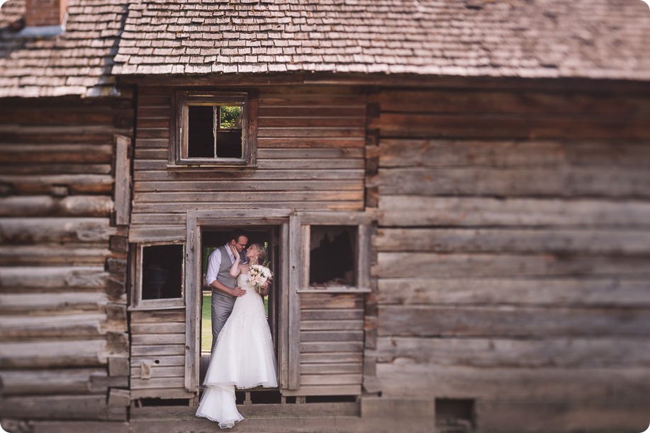 Elysium-Gardens-wedding_Hotel-Eldorado_Ice-Cream-Truck_Okanagan-Lake-portraits_74_by-Kevin-Trowbridge-photography_Kelowna