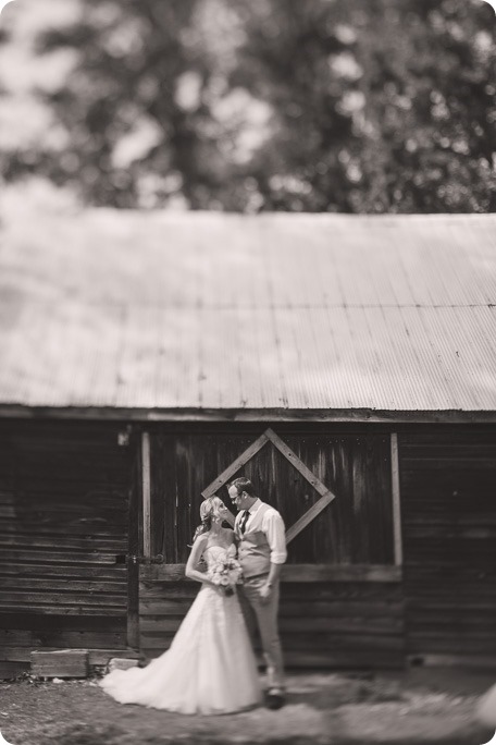 Elysium-Gardens-wedding_Hotel-Eldorado_Ice-Cream-Truck_Okanagan-Lake-portraits_83_by-Kevin-Trowbridge-photography_Kelowna