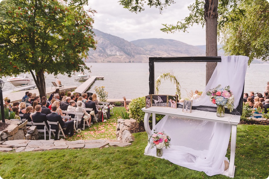 Penticton-Wedding_waterfront-Linden-Gardens_black-white_117_by-Kevin-Trowbridge-photography_Kelowna