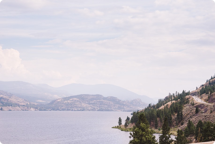 Penticton-Wedding_waterfront-Linden-Gardens_black-white_277_by-Kevin-Trowbridge-photography_Kelowna