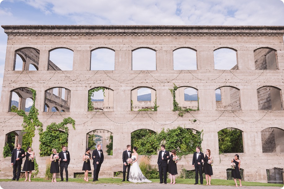 Penticton-Wedding_waterfront-Linden-Gardens_black-white_295_by-Kevin-Trowbridge-photography_Kelowna