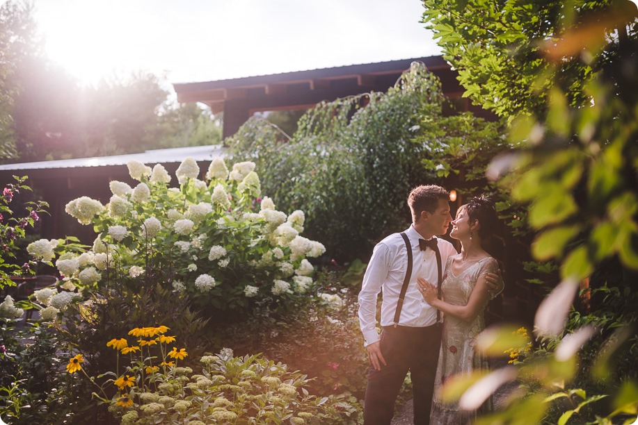 Penticton-Wedding_waterfront-Linden-Gardens_black-white_357_by-Kevin-Trowbridge-photography_Kelowna