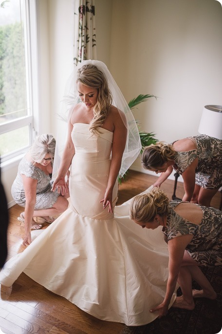 Cedar-Creek-ceremony_Hotel-Eldorado-reception_Kelowna-wedding_Vintage-Origami-geometric_pies-vintage-car_by-Kevin-Trowbridge-photography_Kelowna_140007