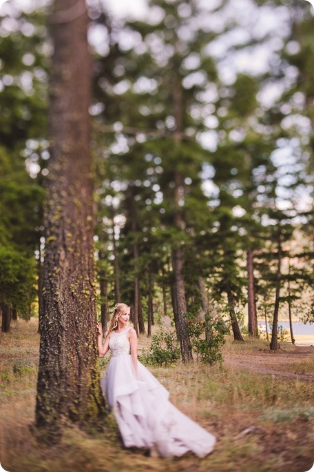 Quaaout-Lodge-wedding_Talking-Rock-Resort_mid-summer-night-dream_Chase-BC_Okanagan-photographer__by-Kevin-Trowbridge-photography_Kelowna_194244