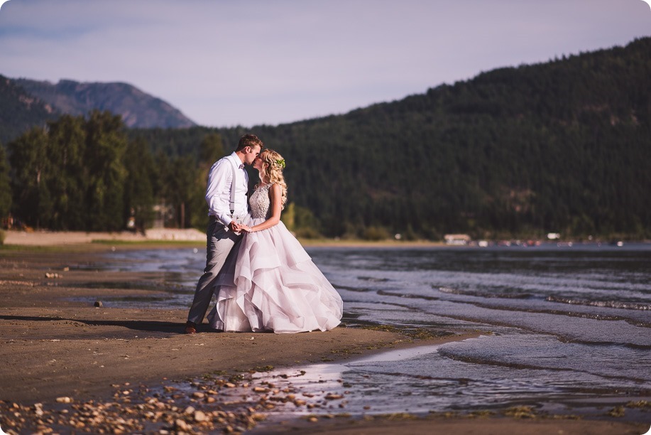 Quaaout-Lodge-wedding_Talking-Rock-Resort_mid-summer-night-dream_Chase-BC_Okanagan-photographer__by-Kevin-Trowbridge-photography_Kelowna_174559