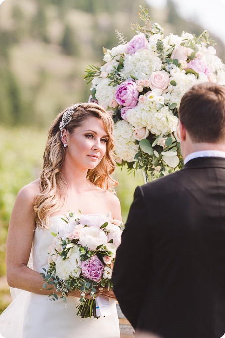 Painted-Rock-Wedding_Penticton_vineyard-lake-view_Created-Lovely_Classic-Creations_Sherrisse-and-Steven__by-Kevin-Trowbridge-46