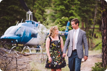 Kelowna-engagement-session-helicopter-mountaintop_Okanagan-Lake_vineyards-wine_by-Kevin-Trowbridge-photography_Kelowna_173533