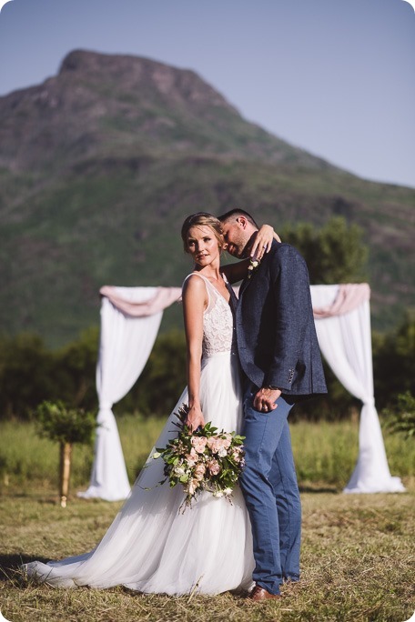 Okanagan-Barn-wedding_Dolan-Creek-Farm_vintage-decor_Salmon-Arm_Okanagan-photographer__by-Kevin-Trowbridge-photography_Kelowna_183357