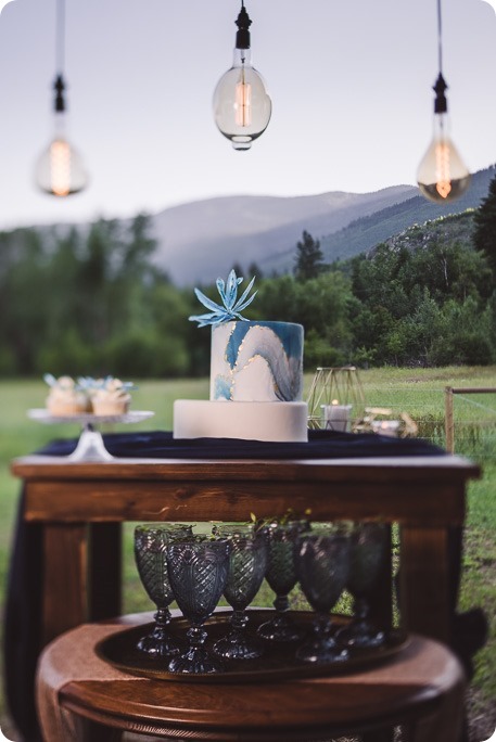 Okanagan-Barn-wedding_Dolan-Creek-Farm_vintage-decor_Salmon-Arm_Okanagan-photographer__by-Kevin-Trowbridge-photography_Kelowna_190937