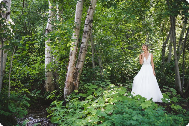 Okanagan-Barn-wedding_Dolan-Creek-Farm_vintage-decor_Salmon-Arm_Okanagan-photographer__by-Kevin-Trowbridge-photography_Kelowna_173723