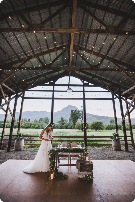 Okanagan-Barn-wedding_Dolan-Creek-Farm_vintage-decor_Salmon-Arm_Okanagan-photographer__by-Kevin-Trowbridge-photography_Kelowna_205041